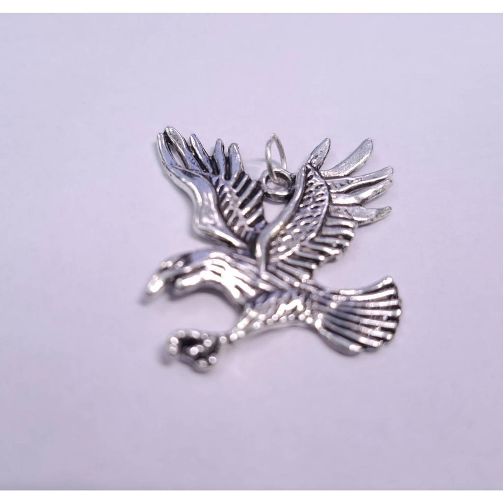Silvertone American Screaming Eagle Pendant Large Biker Flying‎ Bird Jewelry New